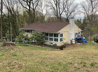 925 Ridley Creek Dr, Media, PA 19063