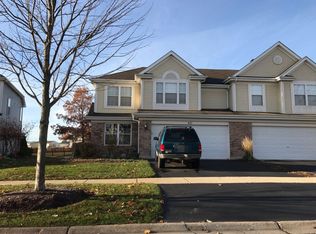 471 Lancaster Dr, Hampshire, IL 60140