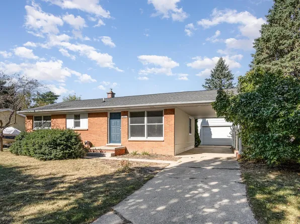 2015 Jenkins Dr, Midland, MI 48642
