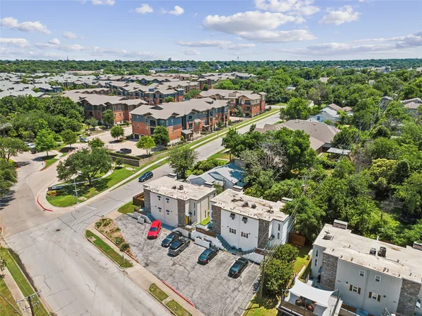 2201 Park Hill Dr, Fort Worth, TX 76110