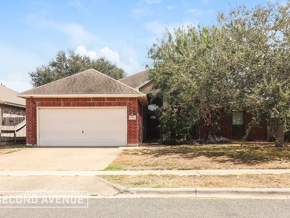 2434 Windhollow Dr