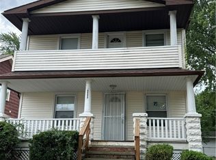 8906 Jeffries Ave, Cleveland, OH 44105