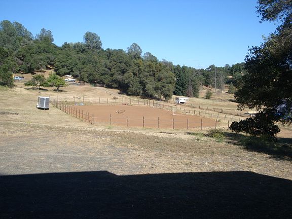 5th image of 17858 Skyfarm Dr