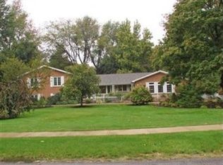 220 Fairfield Rd, Painesville, OH 44077