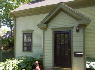 91 Bay View St, Camden, ME 04843