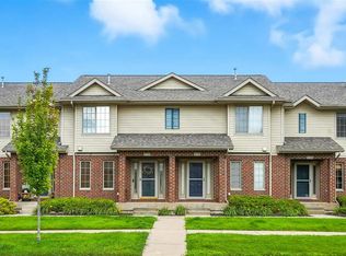 220 Camden Rd, Iowa City, IA 52245