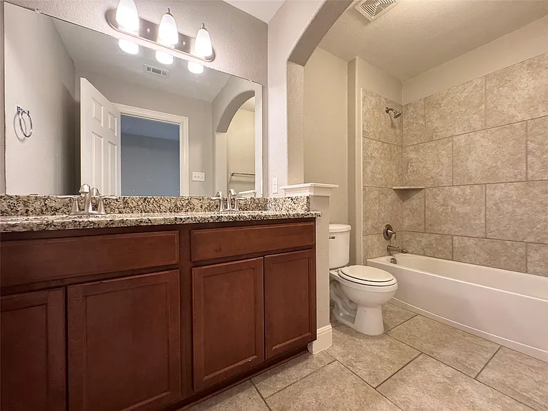 2214 S Lakeline Blvd #413 — Photo 25
