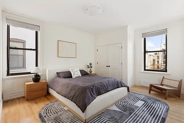 Sold by Compass | media 7