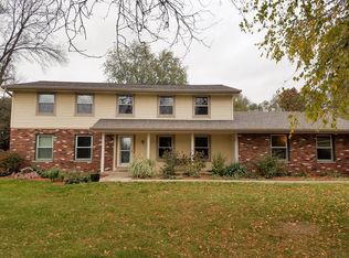 W264N5141 Heather Way, Pewaukee, WI 53072