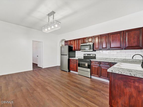 5th image of 49-51 N Walnut St