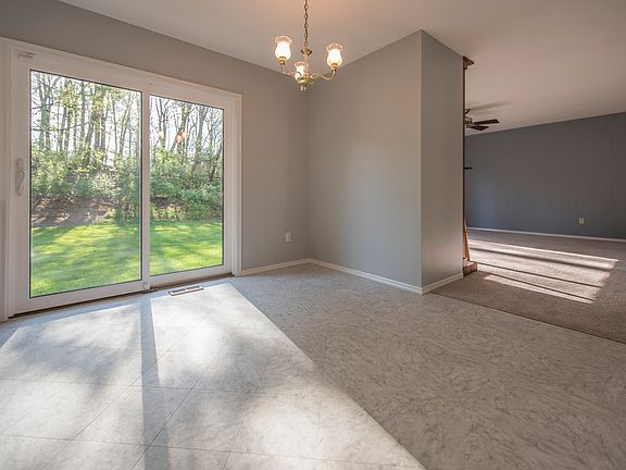 4th image of 2180 Hillsgate Ct