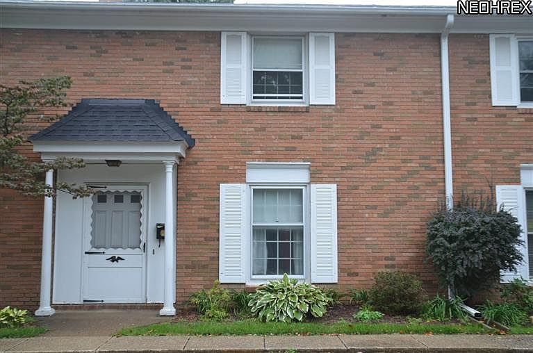 1st image of 763 Mentor Ave APT 2