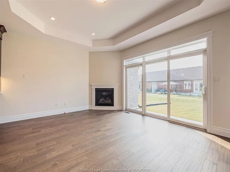 1397 Cypress Ave — Photo 12