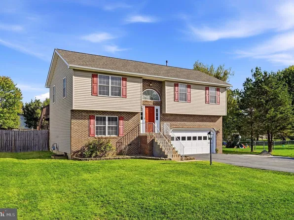 204 Fairfax Dr, Stephens City, VA 22655