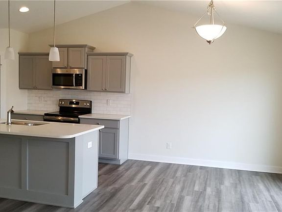 5th image of 2824 NW 43rd St