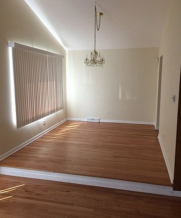 3rd image of 5250 Jarvis Ave