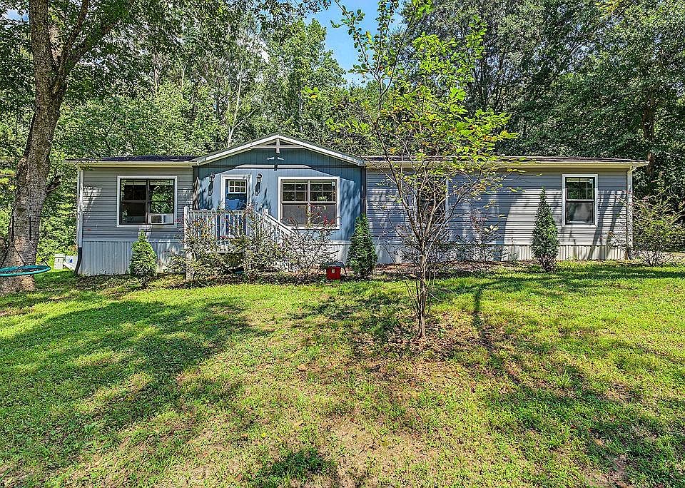 1st image of 118 Chester Harris Dr