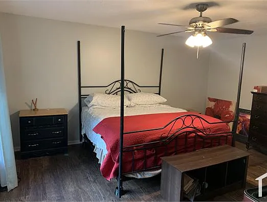 17614 Moss Point Dr — Photo 4