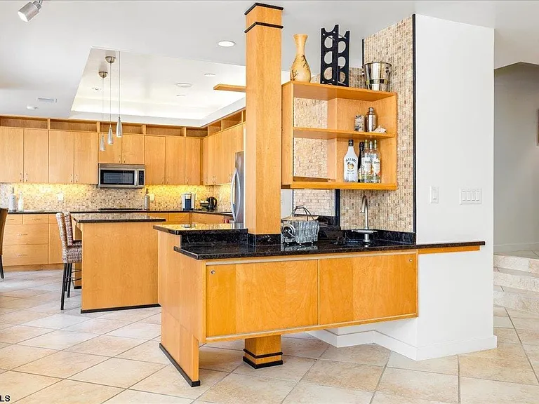 7701 Atlantic Ave #33A — Photo 13
