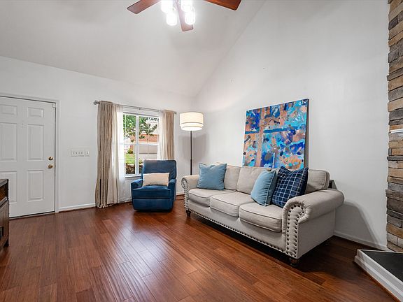 5th image of 1217 Crestfield Dr