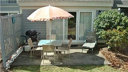 Walk-out patio