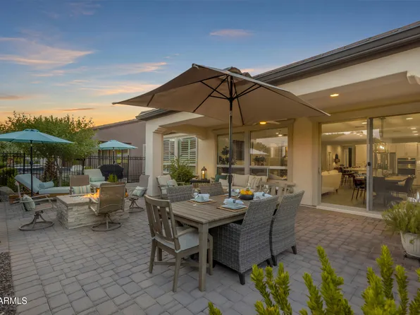 363 E VETERANS Way, Queen Creek, AZ 85140