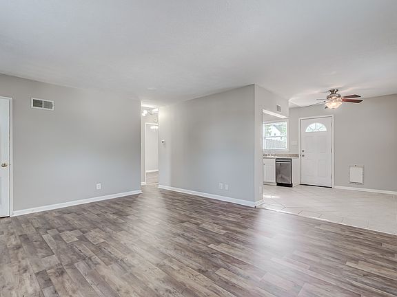 5th image of 5612 Hill Ct