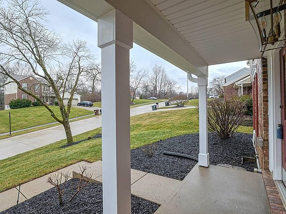 3rd image of 164 Lookout Farm Dr
