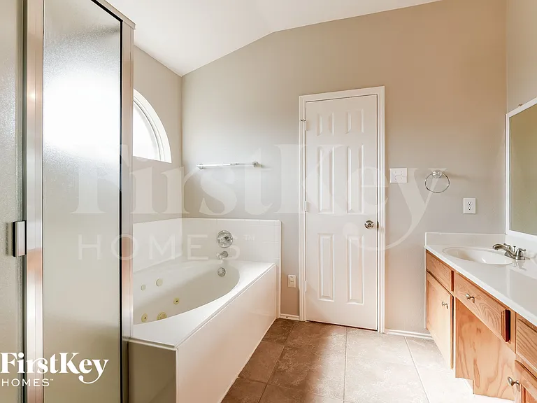 1412 Pine Ridge Rd — Photo 11