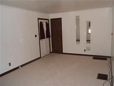 4th image of 314 Castlewood Ave