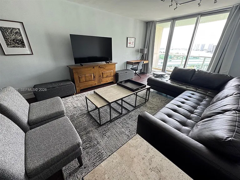 19380 Collins Ave #1219 — Photo 4