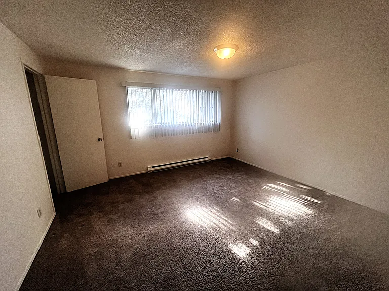 8753 SE Flavel St #8753 — Photo 11
