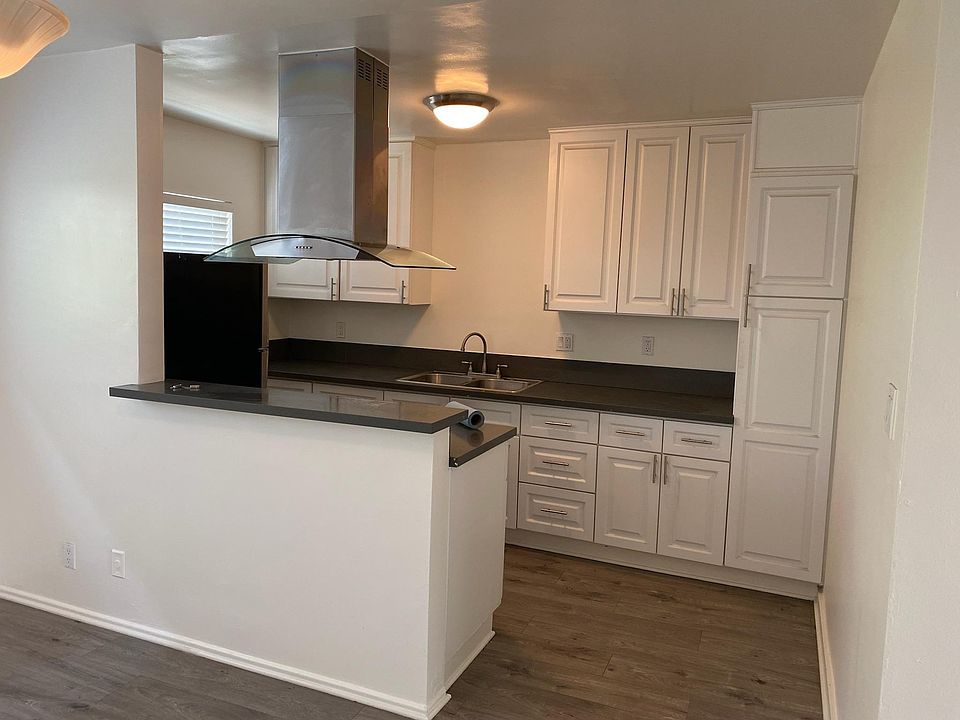 1st image of 1943 Chariton St APT 2