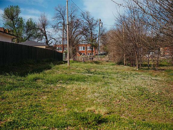 5th image of 1117 NE 6th St Lot 29-W-030
