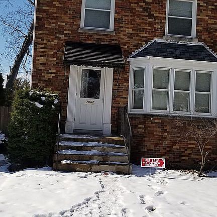 3rd image of 3060 N Neva Ave