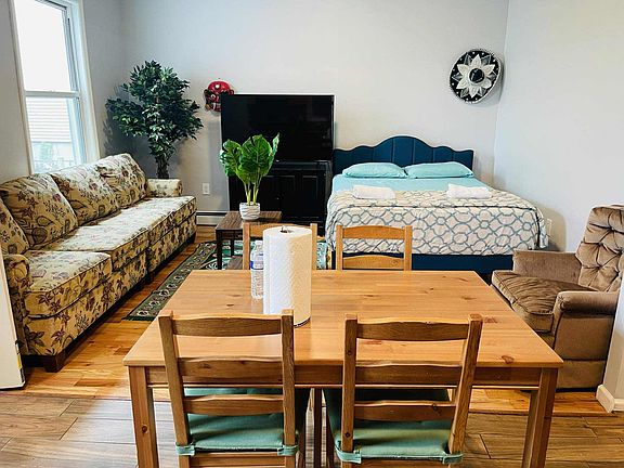 2nd image of 308 Palisade Ave #1