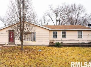 4122 15th St, Moline, IL 61265
