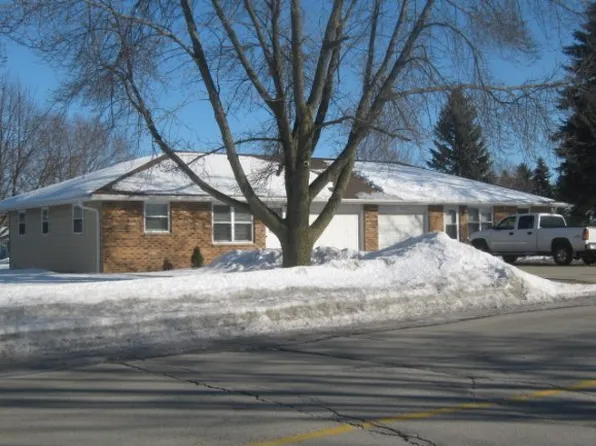 930 Rockwell Rd, Green Bay, WI 54313