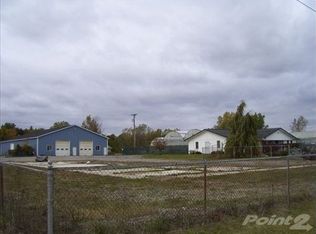 6672 Lakeshore Rd, Lexington, MI 48450