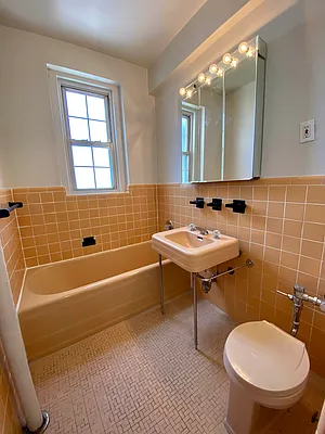 Rented by Corcoran | media 17