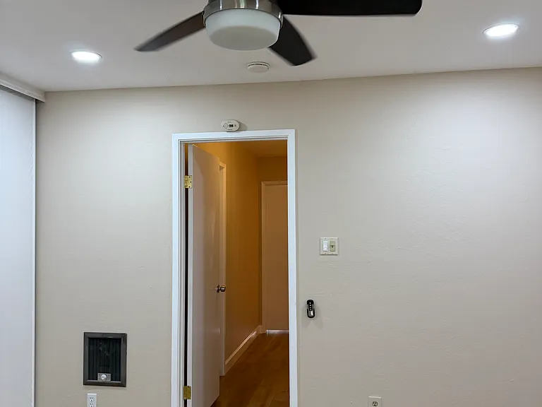 9005 Alcosta Blvd #196 — Photo 36