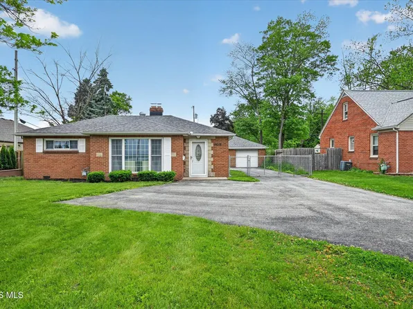 5615 Elliott Dr, Sylvania, OH 43560