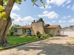 19826 Northern Pine Rd, Council Bluffs, IA 51503