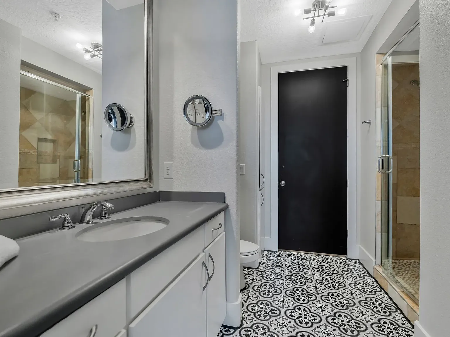 2 bed, 1300 sqft, $2,900 — Photo 4