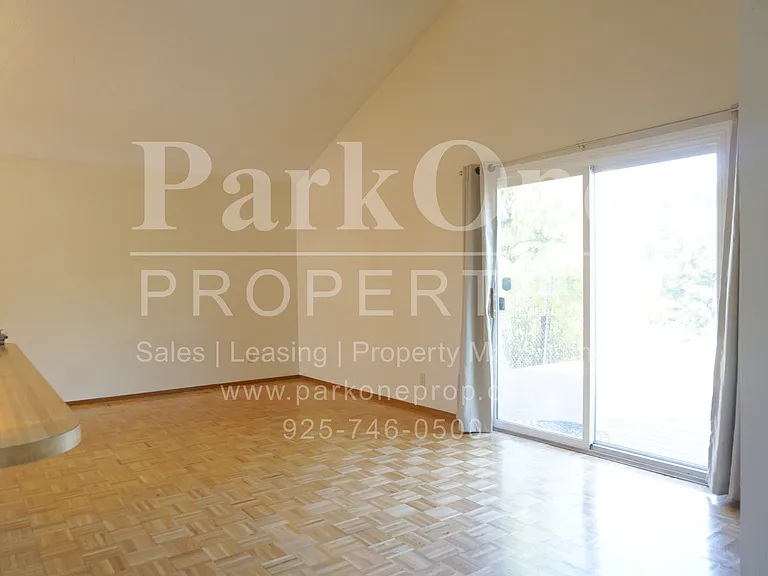 2119 Norse Dr — Photo 5