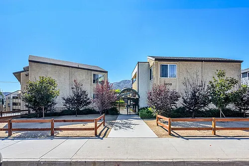 Montrose Villas Photo 1