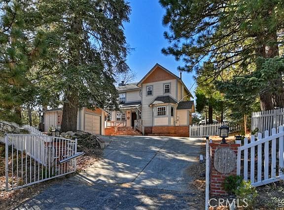3rd image of 278 Grandview