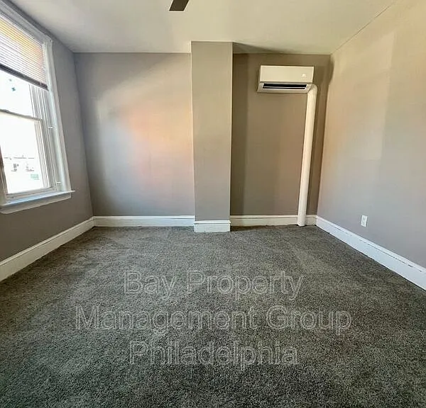 2022 W Toronto St — Photo 16