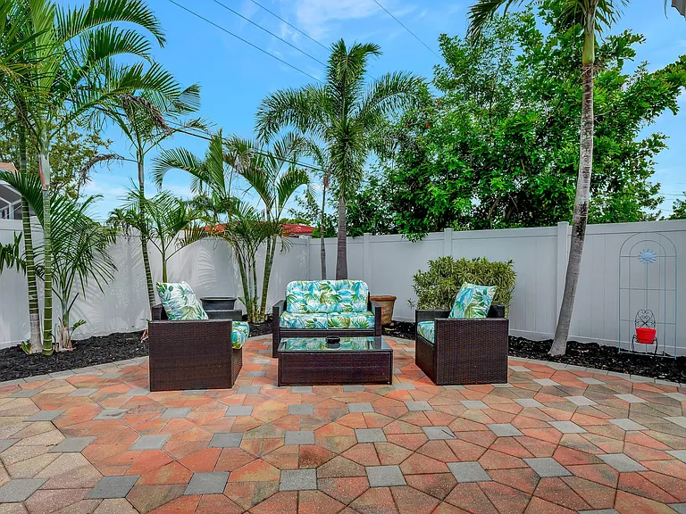 27526 Los Amigos Ln #ID1073491P — Photo 10
