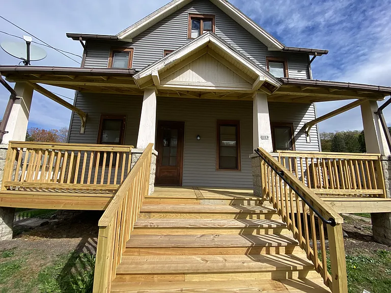 229 Valley St #1 — Photo 9